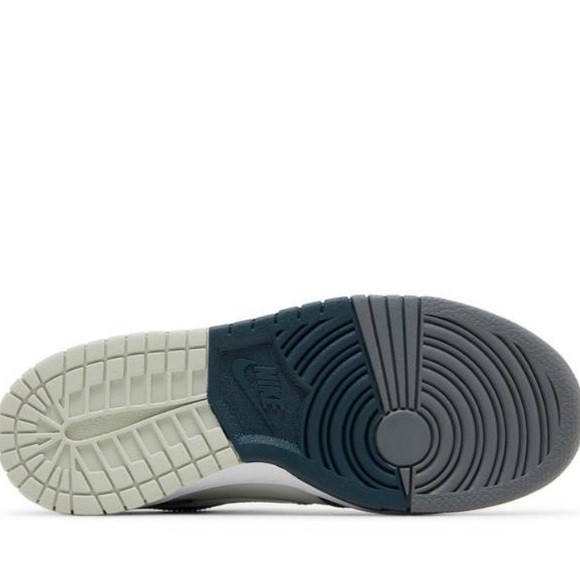 Dunk Low GS 'Split - Deep Jungle' - Picture 3 of 8